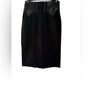 Bebe ladies black skirt